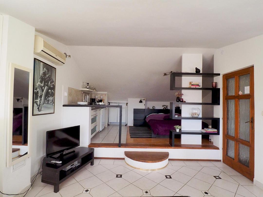 Dea Apartments Pola Camera foto